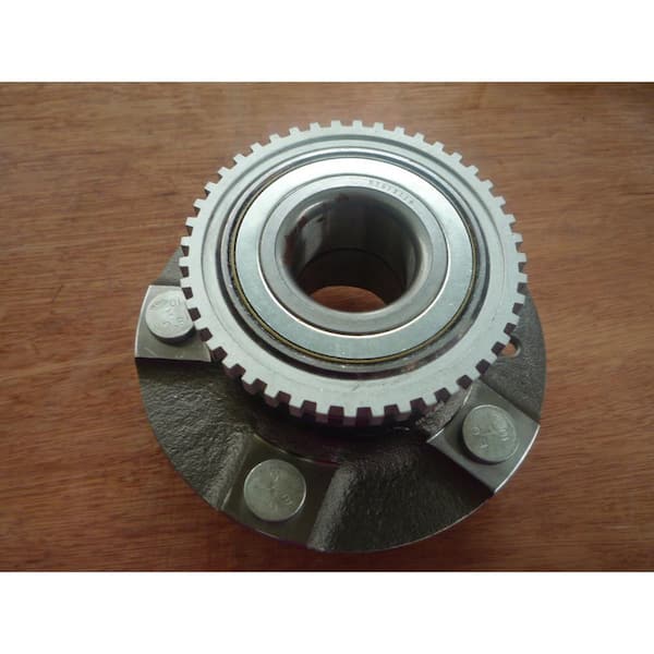 CRS Wheel Bearing and Hub Assembly - Rear