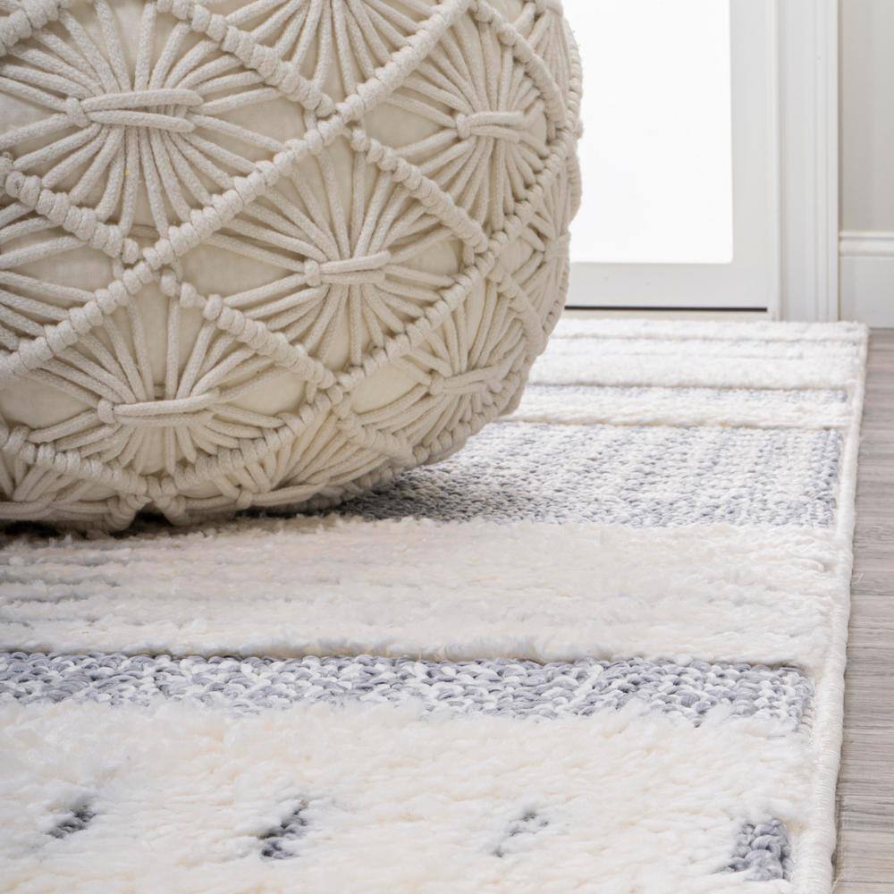 Gray and Cream Abstract Geometric 4' x 6' Shag Area Rug