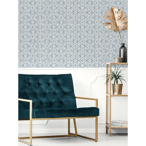 I Love Wallpaper Zion Metallic Wallpaper in Grey and Gold