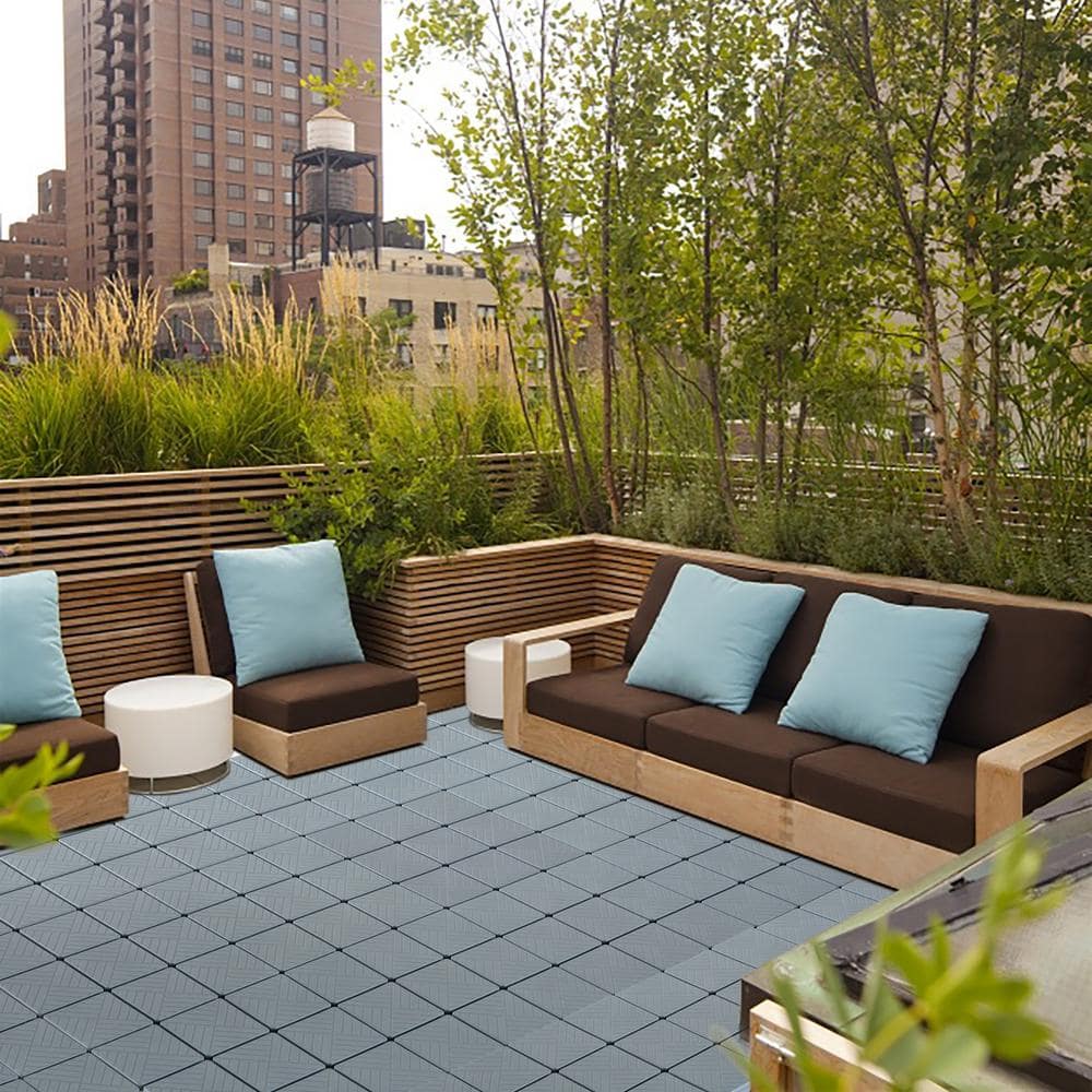 Gray Plastic Interlocking Square Outdoor Deck Tiles with Water Protection