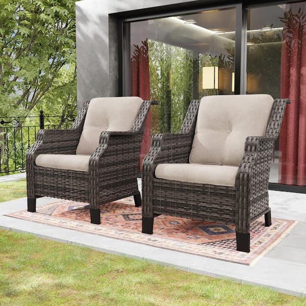 Gardenbee 2-Piece Wicker Patio Outdoor Lounge Chair with Beige Cushions
