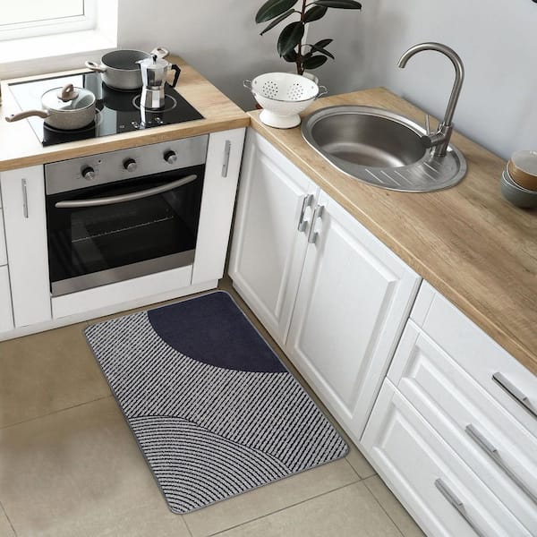 Geometric Gray 20 in. W x 32 in. L Polyester Low Profile Indoor Kitchen Mat