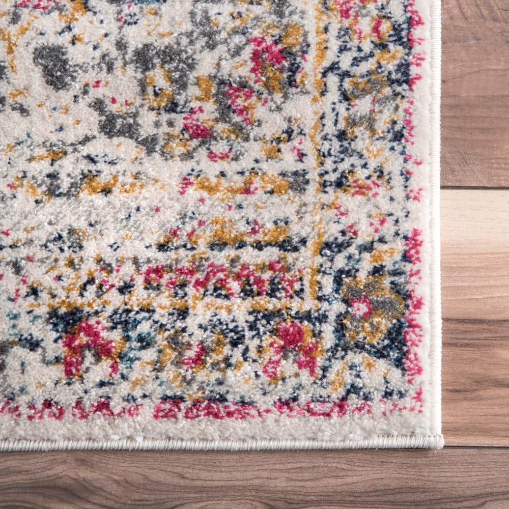 Reversible Pink Medallion 4' x 6' Synthetic Area Rug