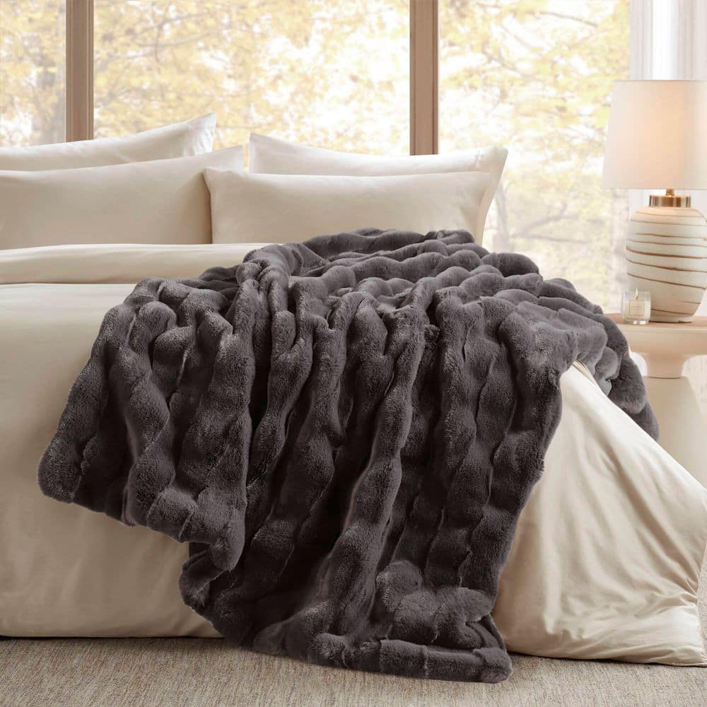 Madison Park Camille Grey Faux Fur Throw Blanket MP50-8256 - The