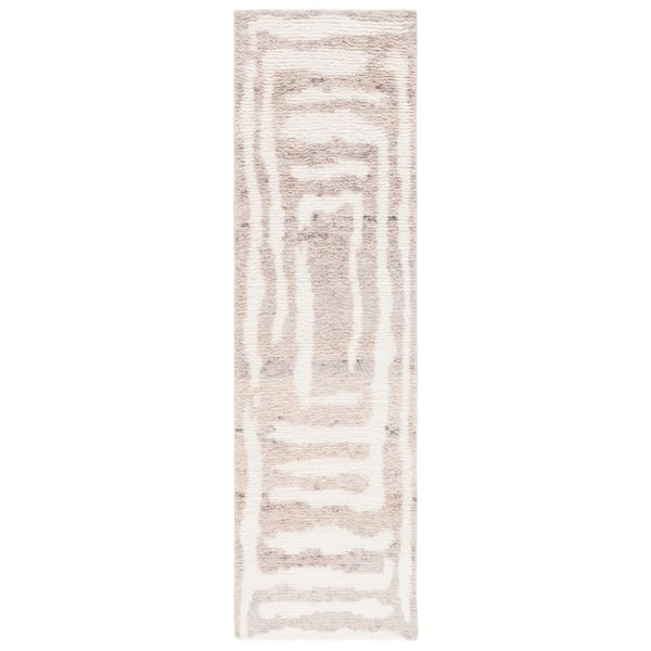 Casablanca 2 ft. x 8 ft. Ivory/Beige Two-Toned Spiral Runner Rug
