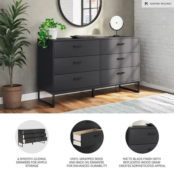 Signature DESIGN BY ASHLEY Socalle Black 6 Drawer 59.02 in