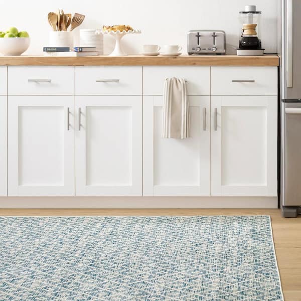 Melange Diamond Machine Washable Blue 2 ft. x 3 ft. Indoor Area Rug