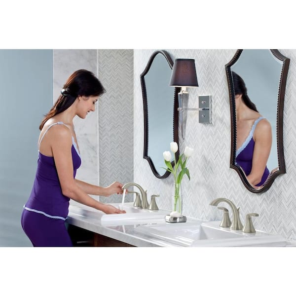 Chrome Moen Showhouse Solace TS4714 Two Handle High Arc Bathroom Faucet