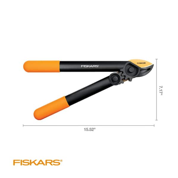 Fiskars 15 Inch Powergear Super Pruner/Lopper: Cutting-Edge Efficiency