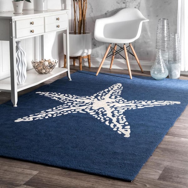 Airelibre Starfish Navy Doormat 2 ft. x 4 ft. Indoor/Outdoor Patio Area Rug