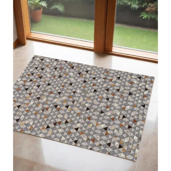 2 x 3 Gray Ivory And Brown Geometric Area Rug