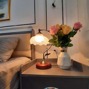 1-Light Brass Dome Metal Table Lamp Retro Traditional Vintage Decorative Lamp Pastoral Desk Lamp for Livingroom Bedroom