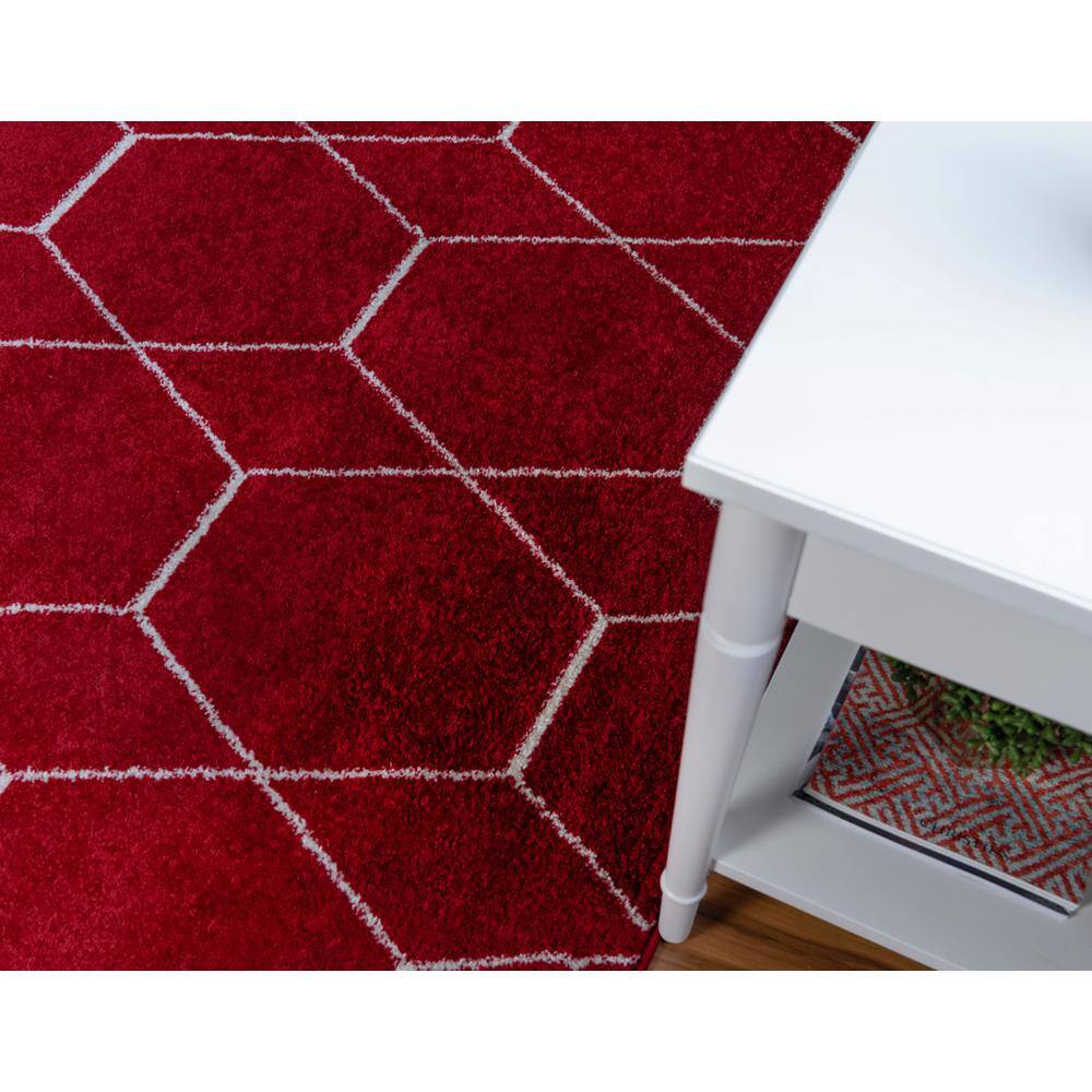 Red Trellis 8' x 10' Synthetic Indoor Area Rug