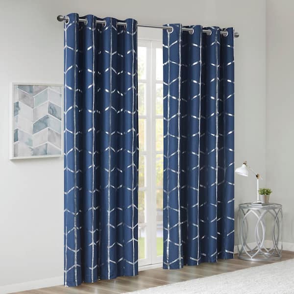 Intelligent Design Khloe Navy/Silver Polyester 50 in. W x 63 in. L Total Blackout Metallic Print Grommet Top Curtain