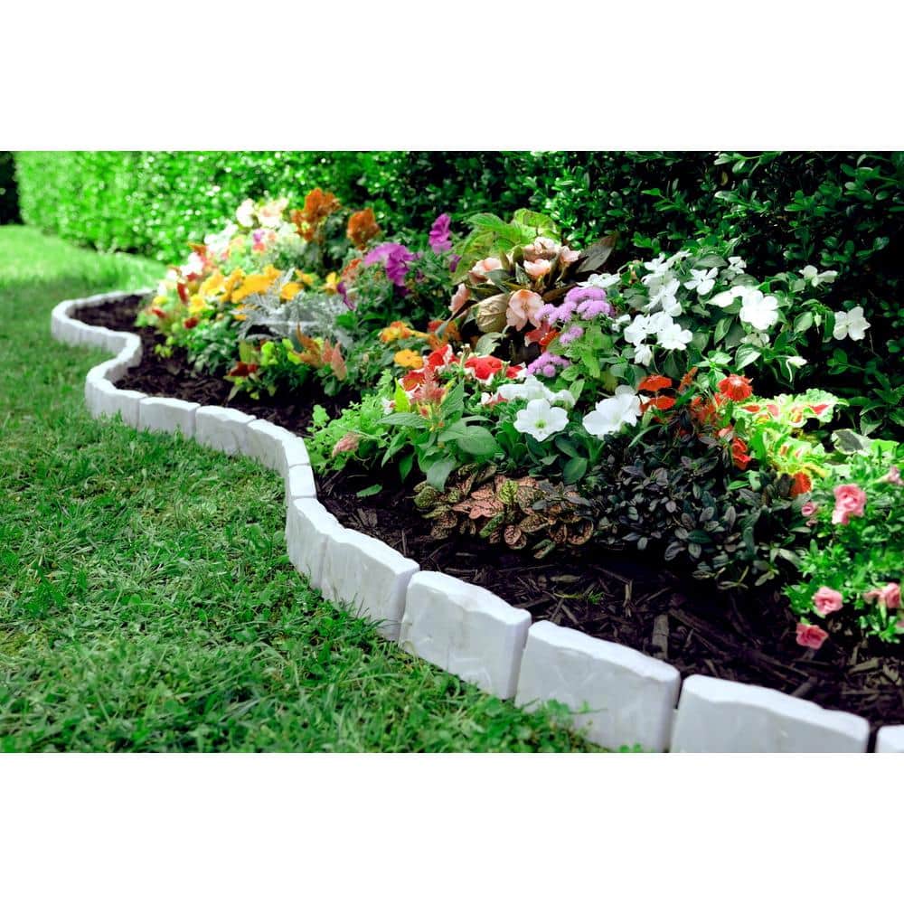 Light Gray Faux Stone Plastic No-Dig Landscape Edging Kit, 90 ft.