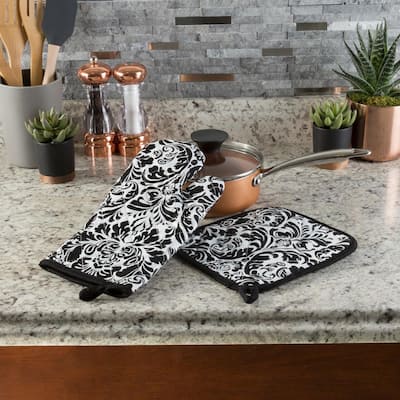 Quilted Cotton Black Heat/Flame Resistant Oven Mitt and Pot Holder Set (2-Pack)