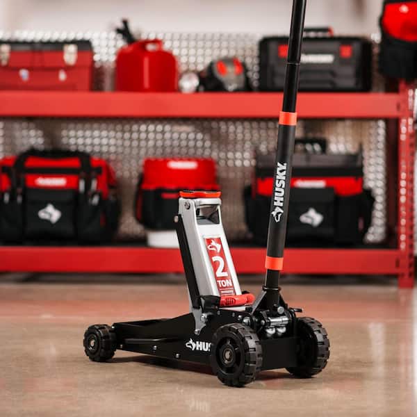 Husky 2 Ton Off Road Jack HD00179N-HV-TH - The Home Depot