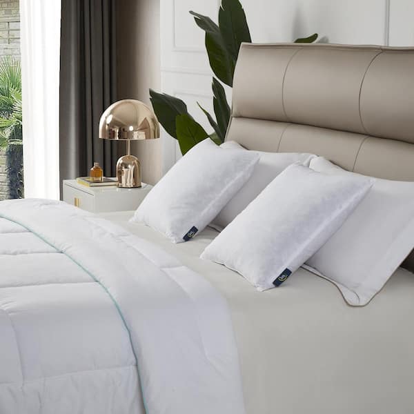 21-inch Square Feather Pillow Insert (Set of 2) - On Sale - Bed