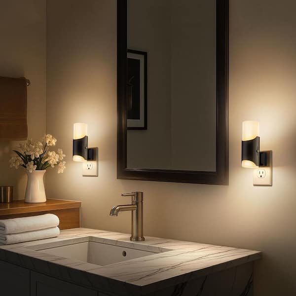 1-Light Modern Plug-In Night Lights 0-100LM Dimmable with Dusk to Dawn Sensor, 3000K Soft White Glow(2-Pack)