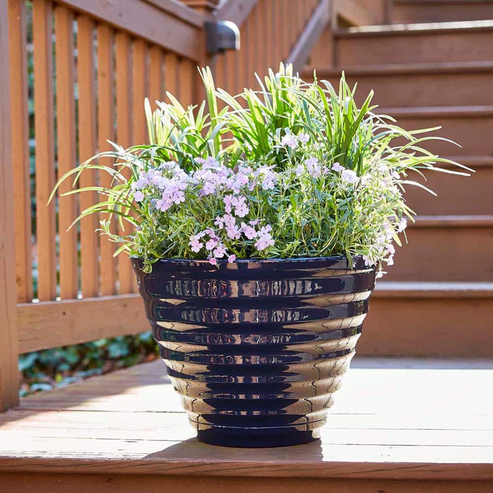 Navy Beehive-Style 16'' Resin Outdoor Planter