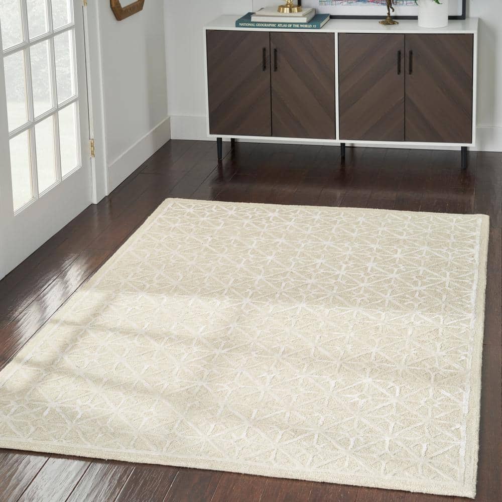 Ivory Geometric Tufted Wool 5' x 7' Handmade Rug