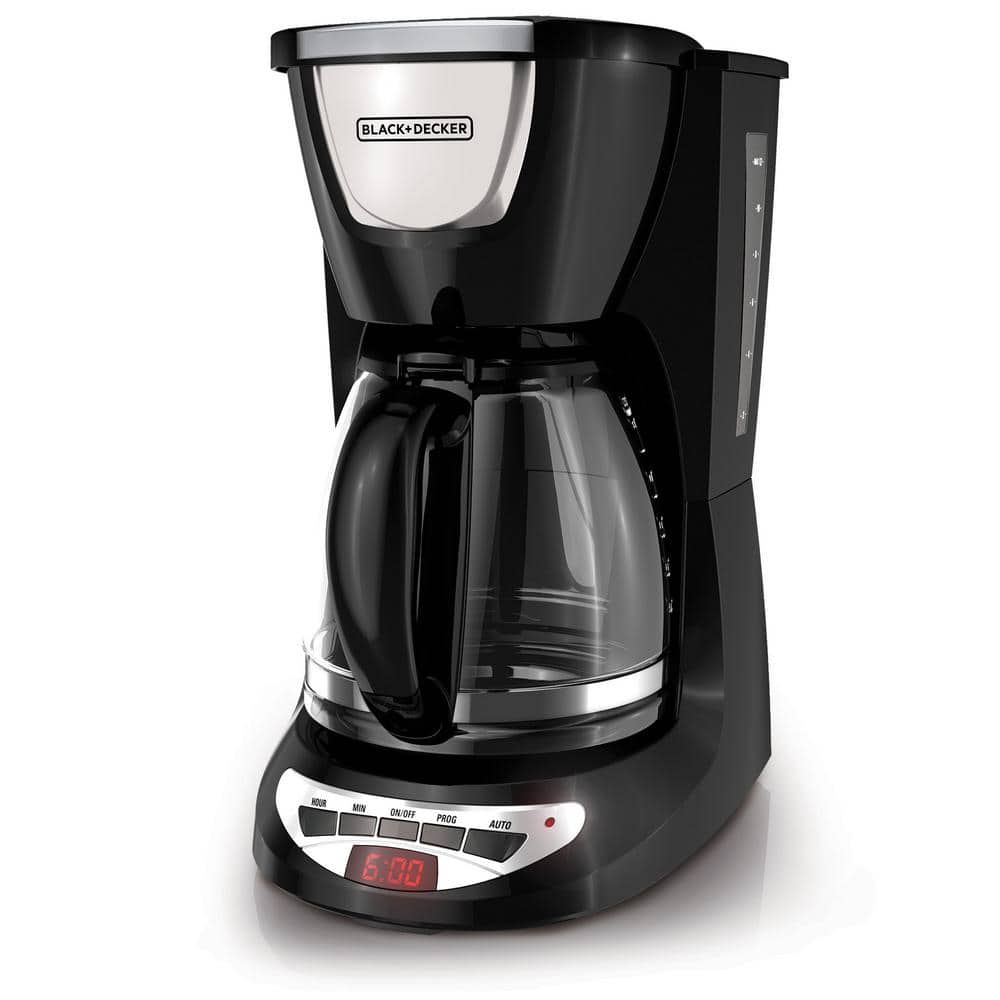 https://images.thdstatic.com/productImages/ebda9d25-eb14-4252-8657-e96f052d2ae1/svn/black-black-decker-drip-coffee-makers-dcm100b-64_1000.jpg