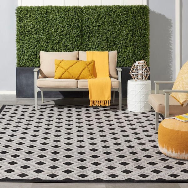 Aloha Black White 9 ft. x 12 ft. Geometric Contemporary Indoor/Outdoor Patio Area Rug