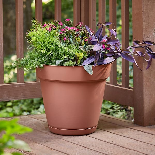 Southern Patio Unearthed Large 17 in. x 19 in. Fiberglass Tall Planter  GRC-081692 - The Home Depot