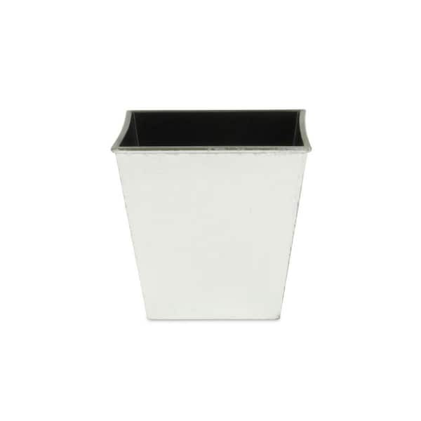 51 Gallon(s) Silver Indoor Plastic Square Planter with Weather Resistance (5.25 in. L x 5.25 in. W x 5 in. H) 1-Pack