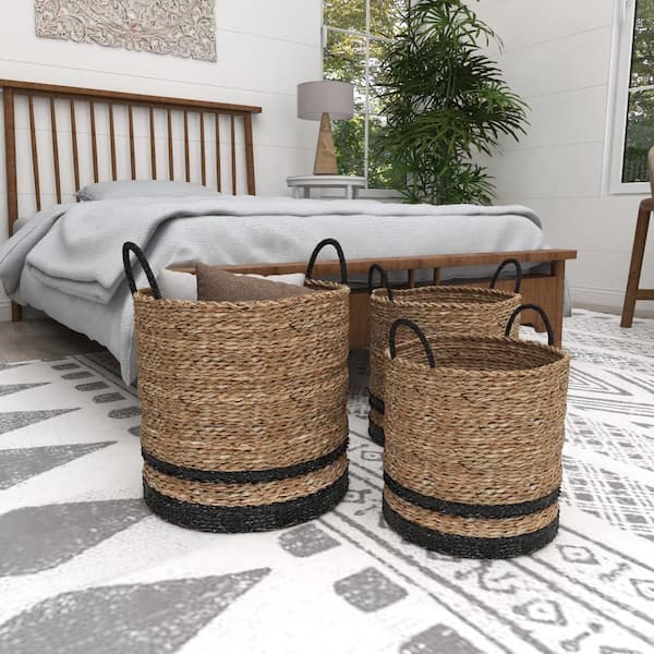 online shop with hand crafted wicker baskets