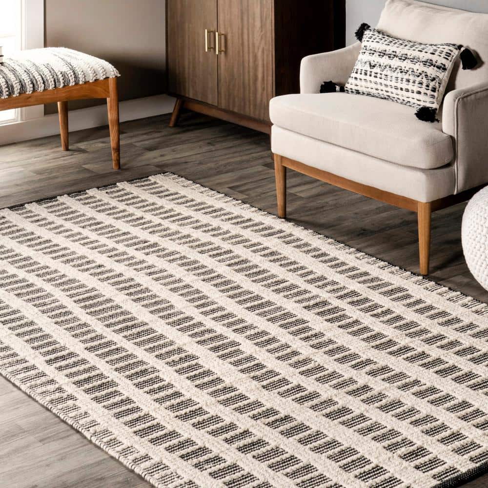 Handmade Black and White Wool Stripe Rectangular Rug 8' x 10'