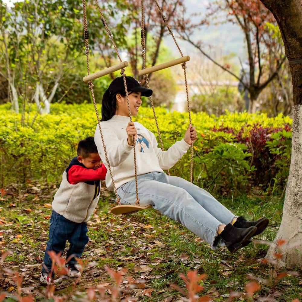 Natural Maple Wood Adjustable Outdoor Skateboard Swing
