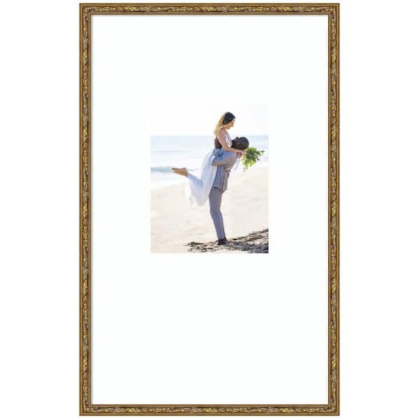 Belvedere 16 x 26 Matted to 8 x 10 Bronze Wood Picture Frame