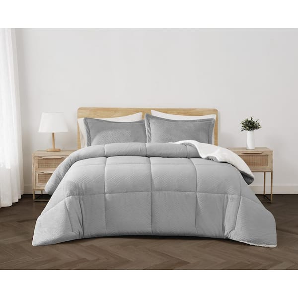 CANNON Carved Faux Fur Polyester Grey King 3 Piece Comforter Set