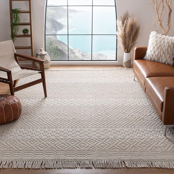 Natura 11 ft. x 15 ft. Ivory Geometric Tribal Area Rug