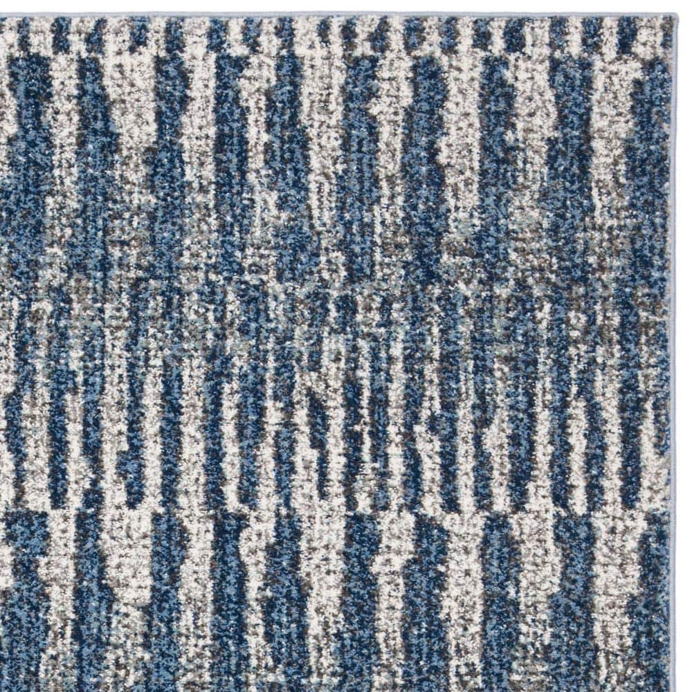Gray Geometric 5'3" Square Stain-Resistant Synthetic Area Rug