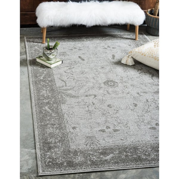 La Jolla Floral Light Gray 6' 0 x 9' 0 Area Rug