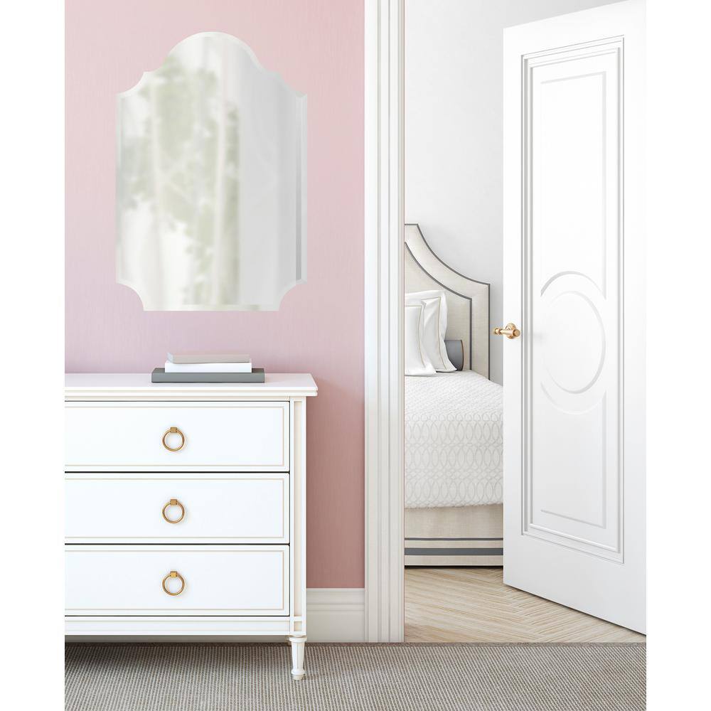 Elegant Frameless Scalloped Arch Wall Mirror, 24 x 36 Silver