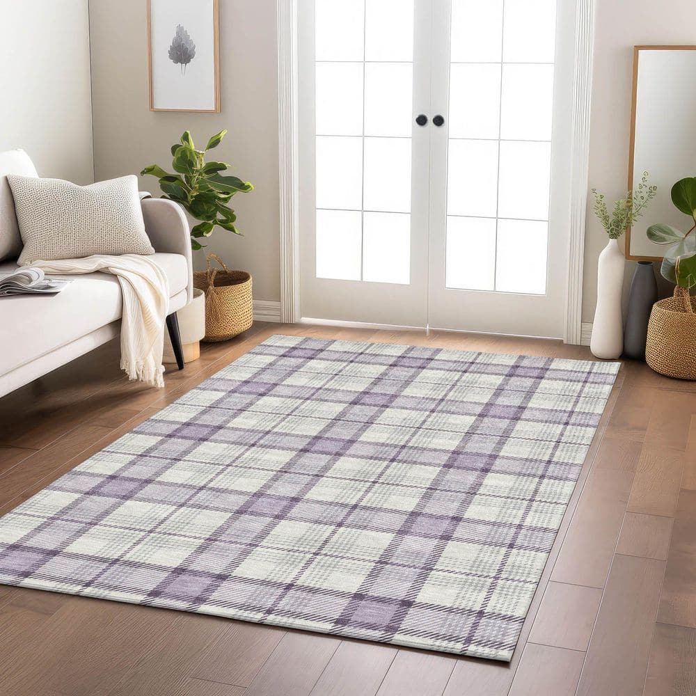 Lavender Plaid Washable Synthetic Indoor/Outdoor Rug