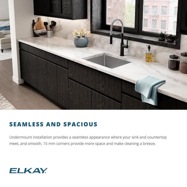 Elkay Crosstown 16 Gauge Stainless Steel 30/70 Double Bowl Undermount Sink-EFRU321910T