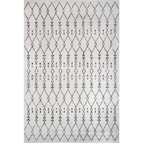 nuLOOM Gem Cartouche Trellis Off White 8 ft. x 10 ft. Area Rug ACGE02A