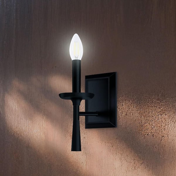 60-Watt Equivalent B10 E12 Candelabra Dimmable CEC Clear Glass Chandelier LED Light Bulb, Daylight 5000K (12-Pack)