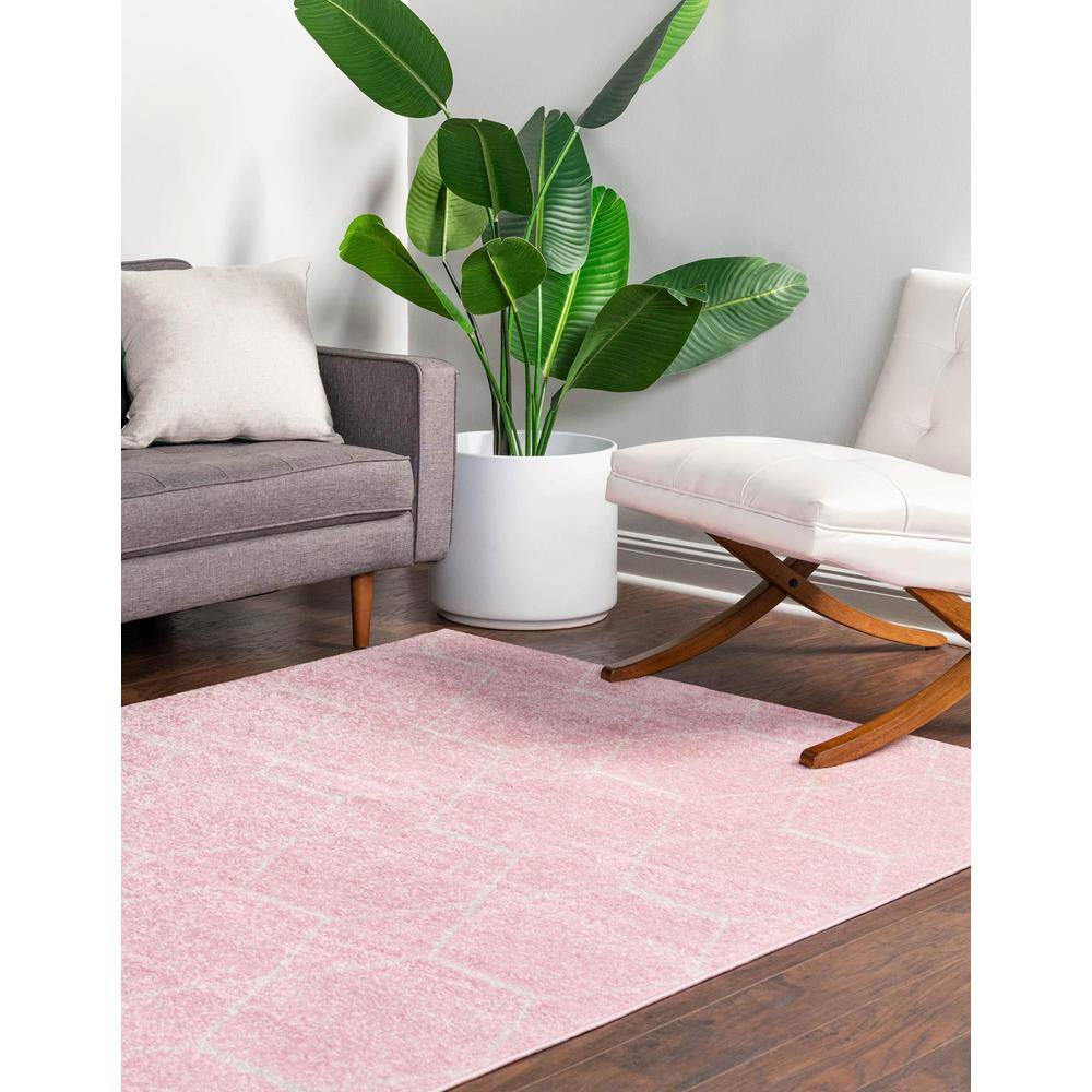 Soft Pink Geometric Trellis 8' x 10' Easy-Care Area Rug