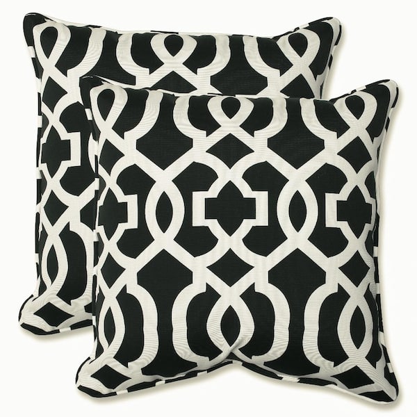 Pillow Perfect Black Square Outdoor Square Throw Pillow 2-Pack