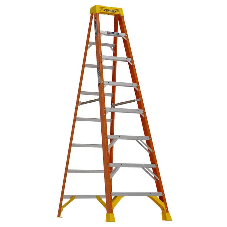 Werner 8 ft. Fiberglass Step Ladder (12 ft. Reach Height) with 300 lb. Load Capacity Type IA Duty Rating