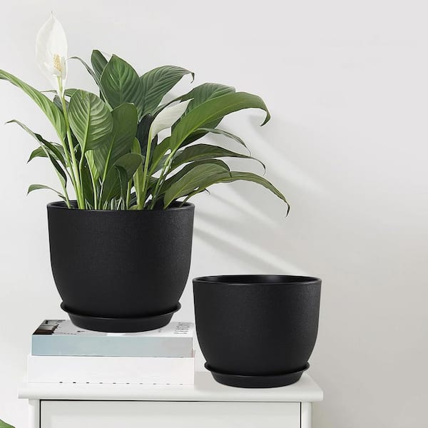 10/9/8/7.5/7 in Large Black Plastic Round Planter Set (5-Pack
