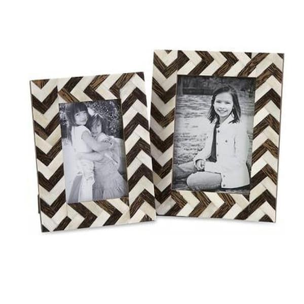 Unbranded Chevron 1-Opening Multiple Sizes Brown/White Matted Picture Frames (Set of 2)