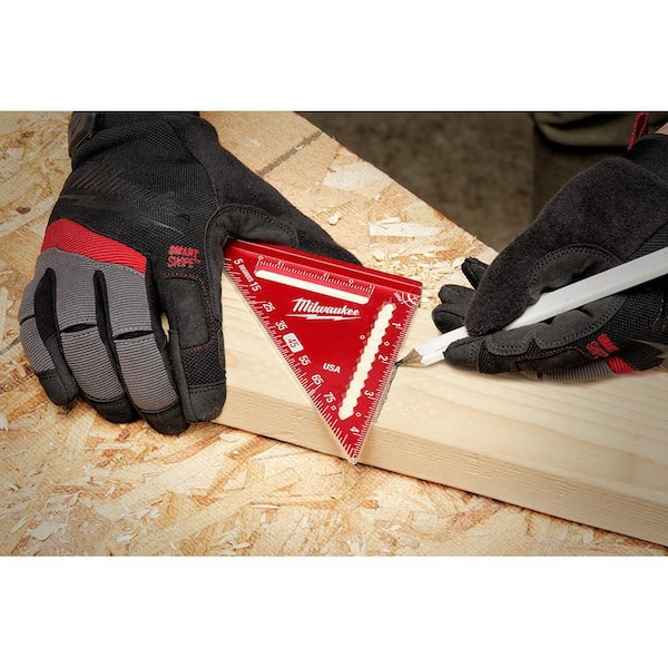 Milwaukee - 7 in. Rafter Square and 4-1/2 in. Aluminum Trim Square Set
