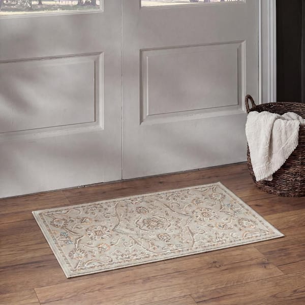 Isla Ivory 2 ft. x 4 ft. Medallion Traditional Runner Area Rug