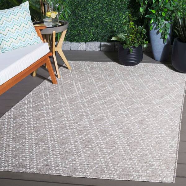 Sunset Lavender/Gray 4 ft. x 6 ft. Geometric Diamond Indoor/Outdoor Area Rug